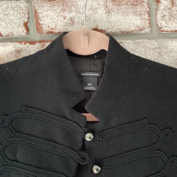 Club Monaco cropped black vest - Picture 3 of 5